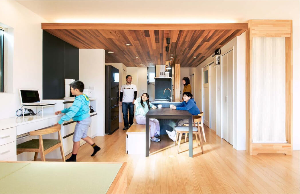 リビング・ダイニングが広々設計の家